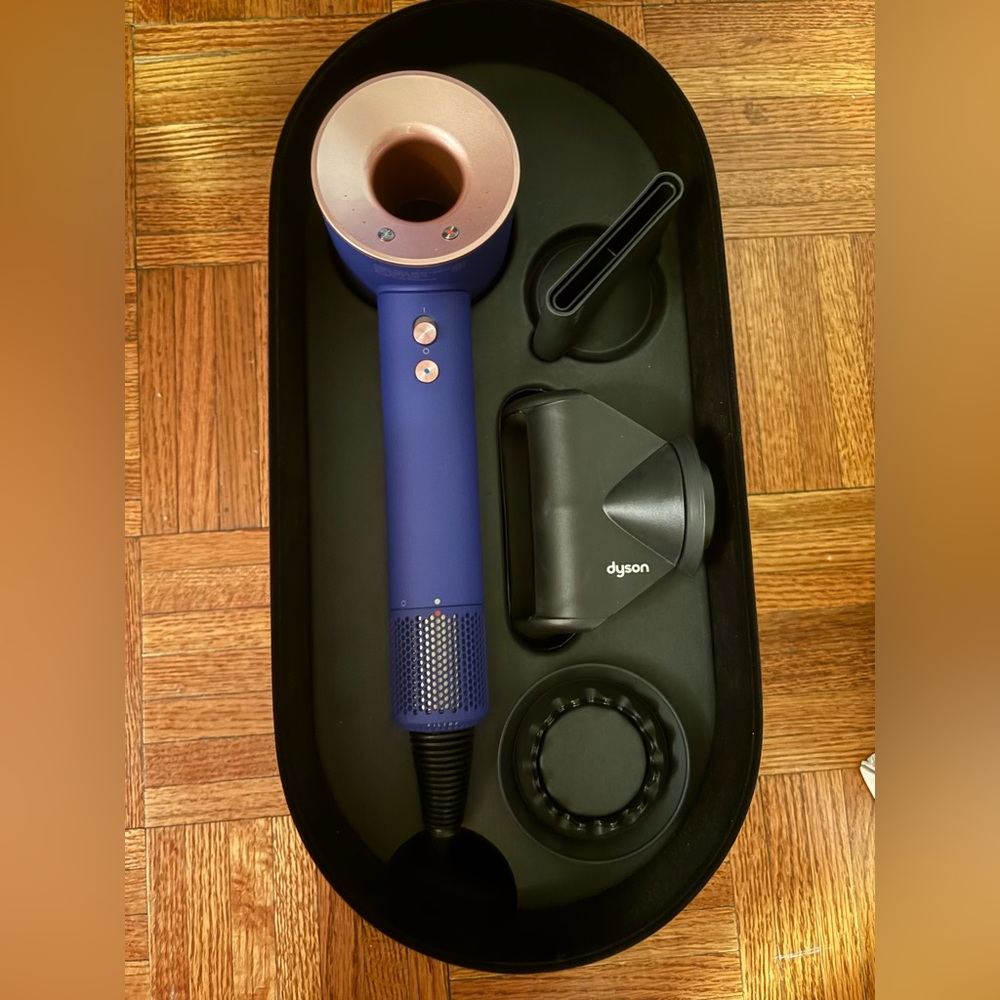 Dyson Supersonic Hair Dryer special in vinca blue and rose new with box - Picture 4 of 16
